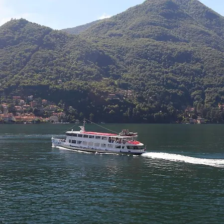 Sleeps 4 * Menaggio